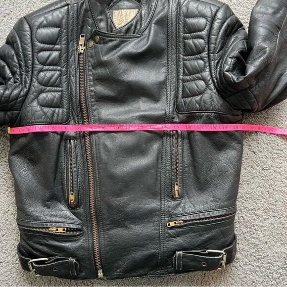 VINTAGE BERMAN'S BLACK LEATHER MOTORCYCLE JACKET Men Sz 38 Preowned - Picture 12 of 12
